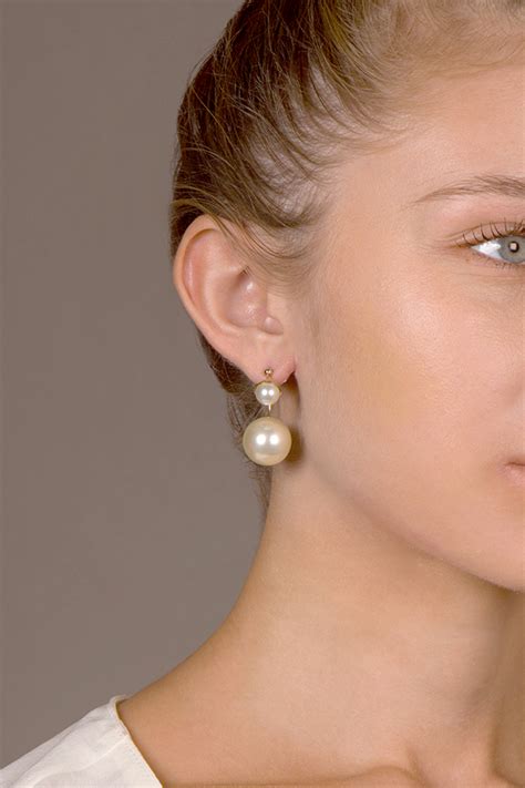 dior pearl earrings.